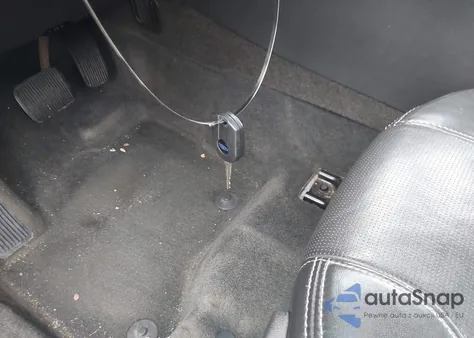 2011 Ford Taurus Limited из США, поврежденный, VIN 1FAHP2FW7BG173570